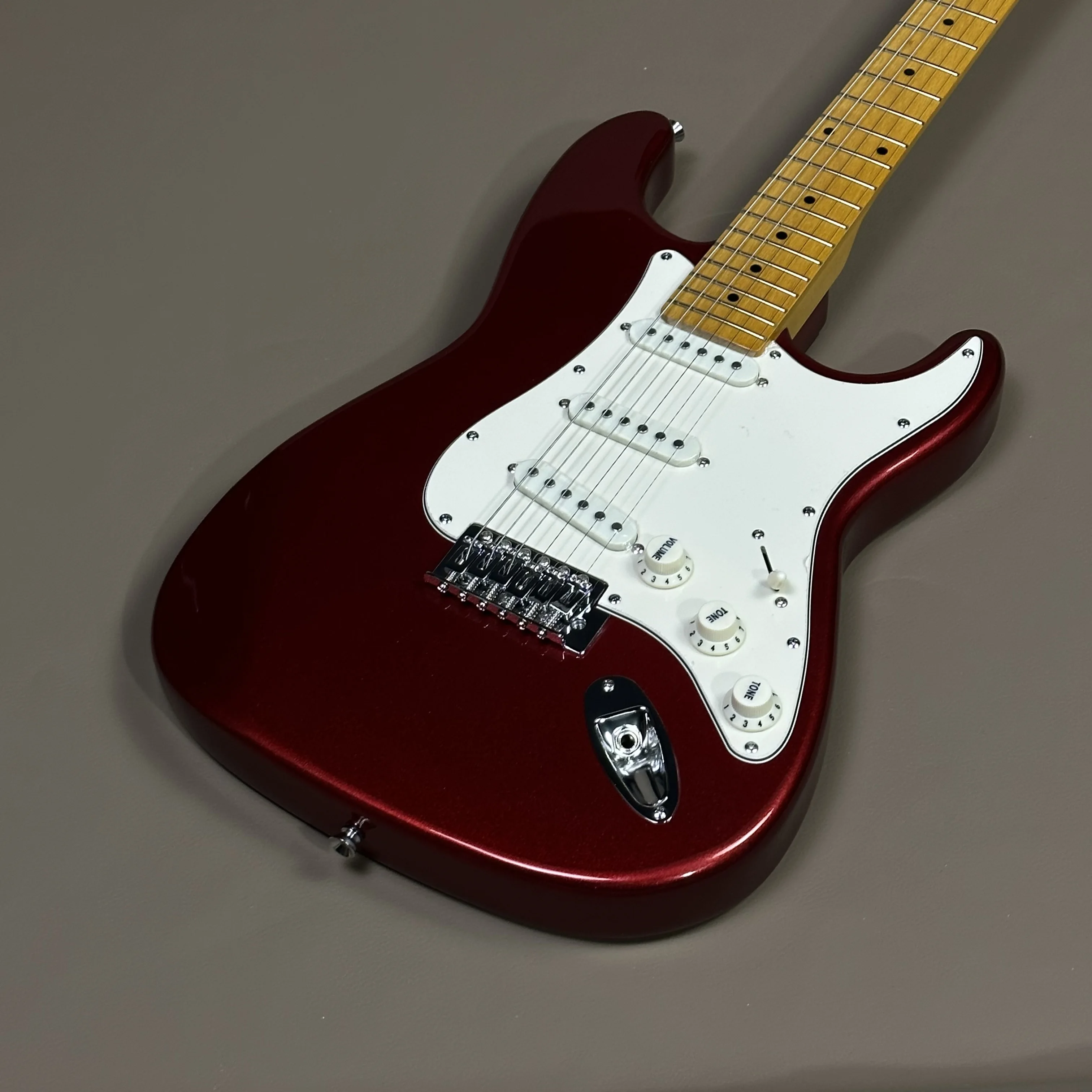 Electric Guitar Metallic Red Mahogany Body Maple Fingerboard